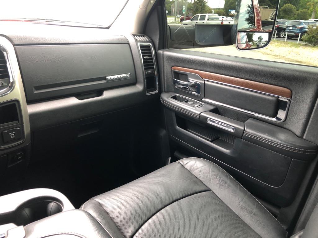 2015 Ram 2500 Laramie photo 12