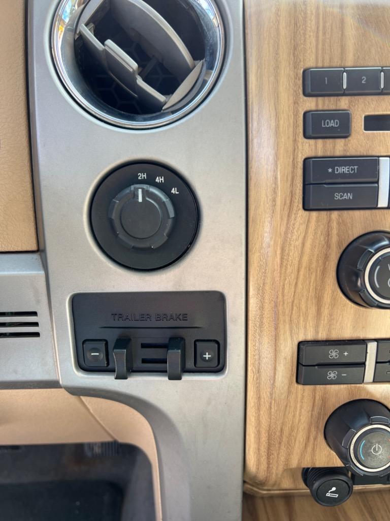 2011 Ford F-150 photo 14