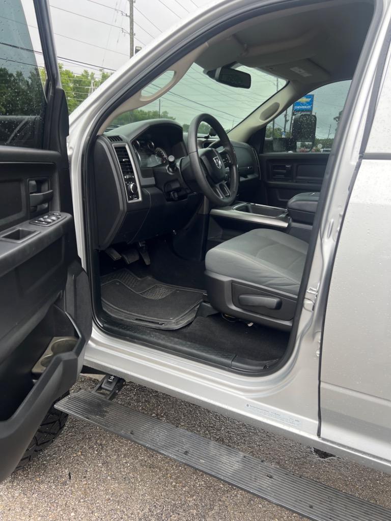 2018 Ram 3500 Tradesman photo 13