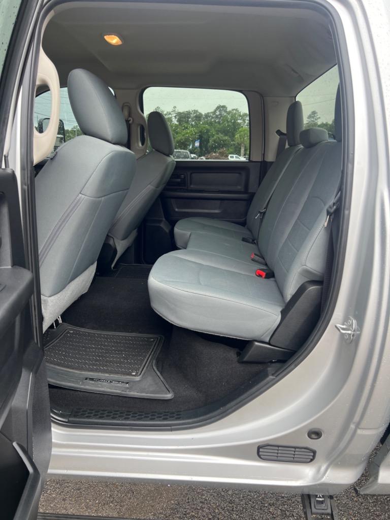 2018 Ram 3500 Tradesman photo 16