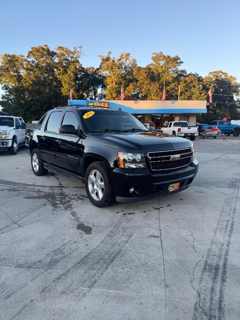 2011 Chevrolet Avalanche LT