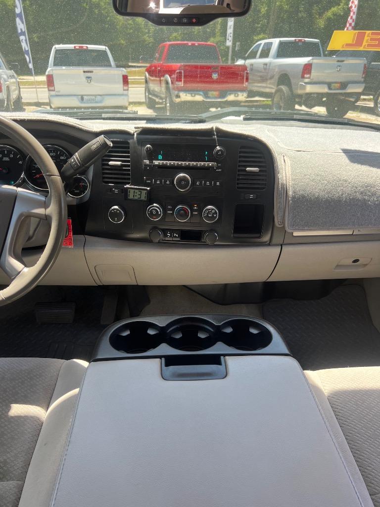 2008 Gmc Sierra 3500 SLE photo 11