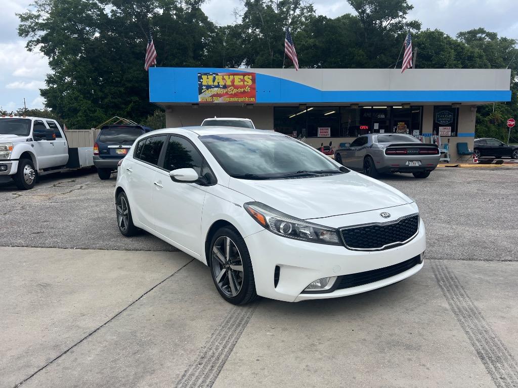 2017 Kia Forte5