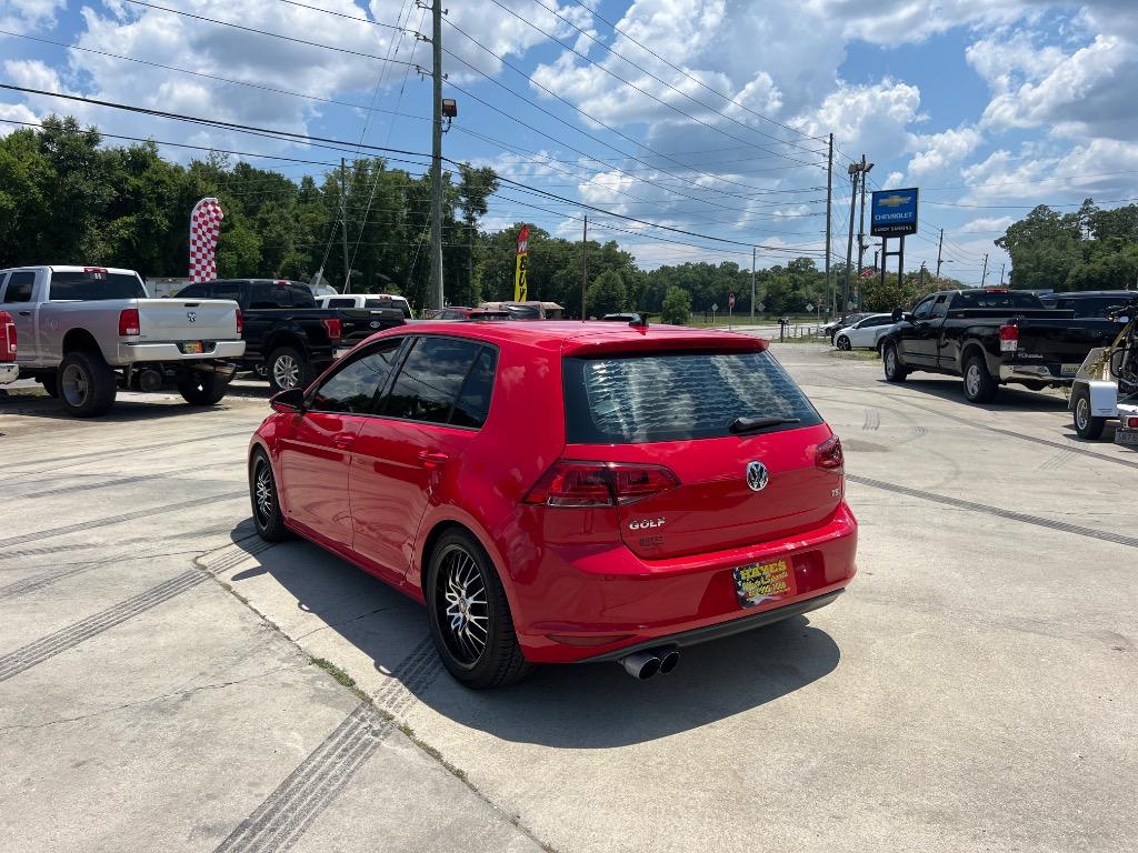 2016 Volkswagen Golf S photo 6