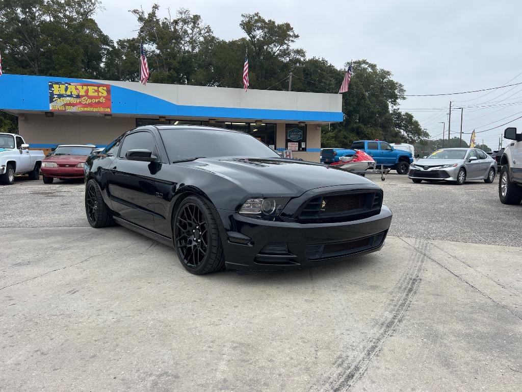 2014 Ford Mustang GT Premium's photo